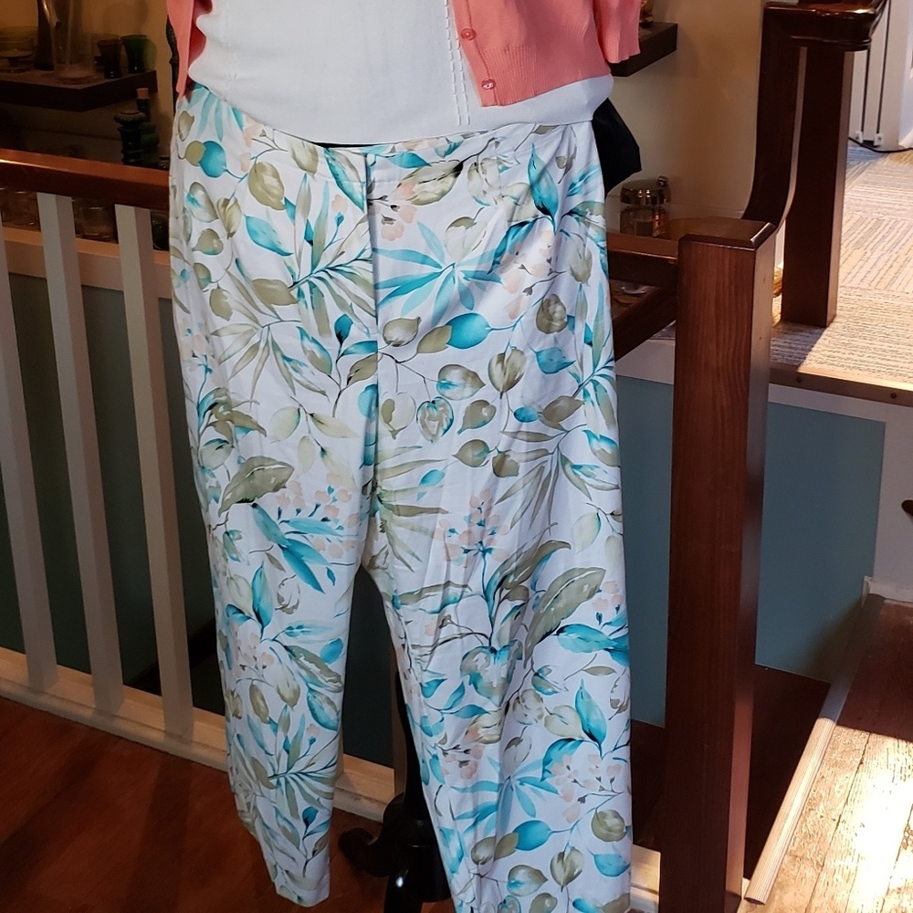 Ruby Road Womens White & Turquoise Tropical Ankle Pants